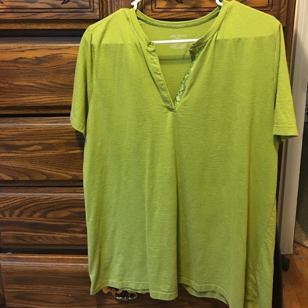 LANE Bryant Olive Green V-Neck T-Shirt Size 18/20